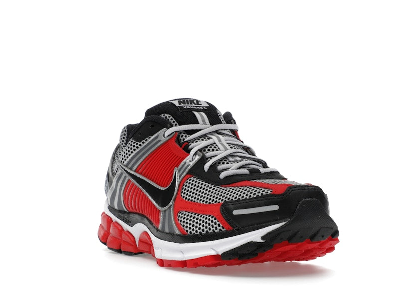 Nike Zoom Vomero 5 Metallic Silver University Red