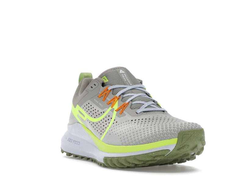 Nike React Pegasus Trail 4 Cobblestone Volt