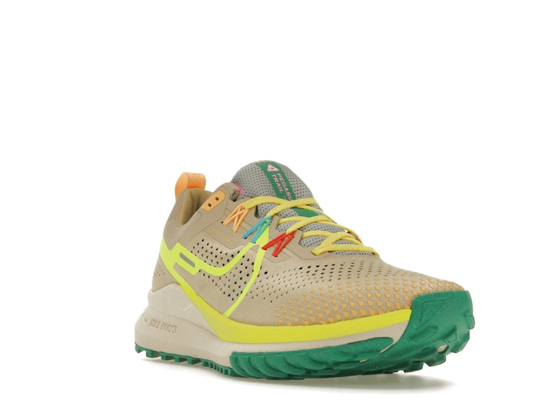 Nike React Pegasus Trail 4 Team Gold Baltic Blue Stadium Green Volt
