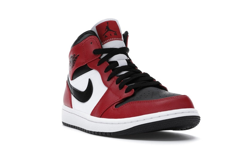 Jordan 1 Mid Chicago Toe