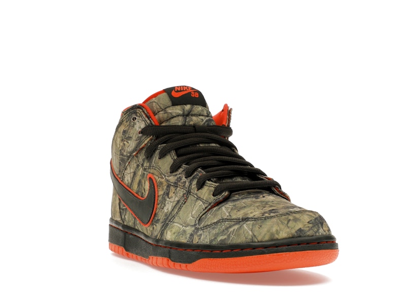 Nike SB Dunk Mid Real Tree Camo