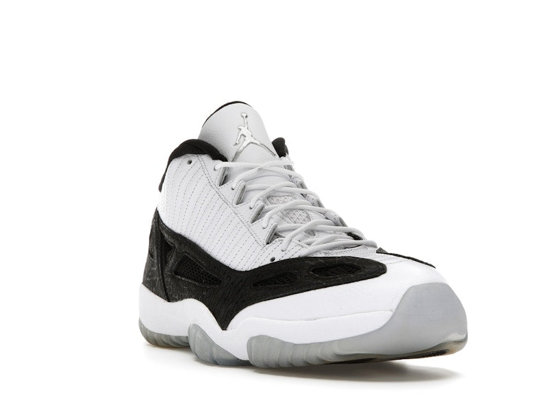 Jordan 11 Retro Low IE White/Black (2011)