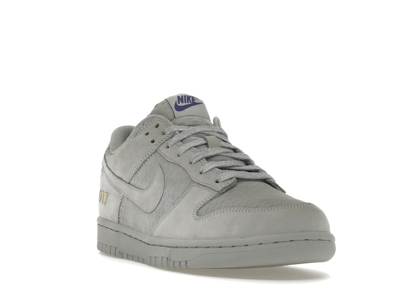 Nike Dunk Low Plattenbau