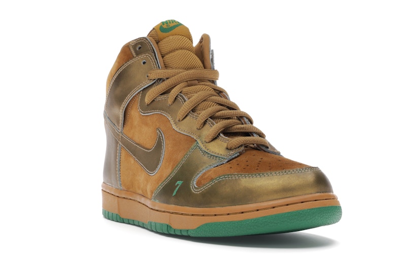 Nike SB Dunk High Lucky 7