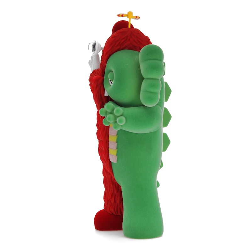 KAWS KACHAMUKKU Vinyl Figure Green/Red