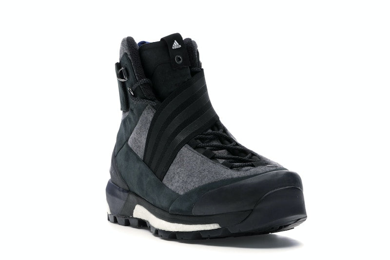 adidas Terrex Tracefinder Xhibition