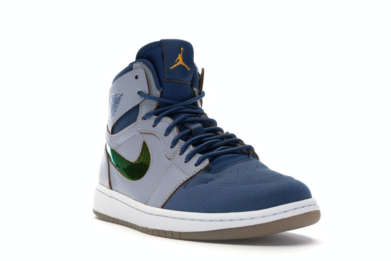 Jordan 1 Retro High Nouveau Dunk From Above
