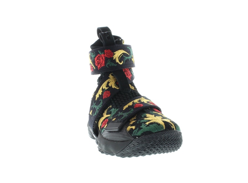 Nike LeBron 15 Lifestyle KITH King's Crown