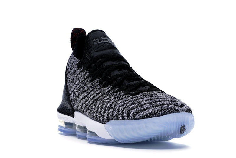 Nike LeBron 16 Oreo