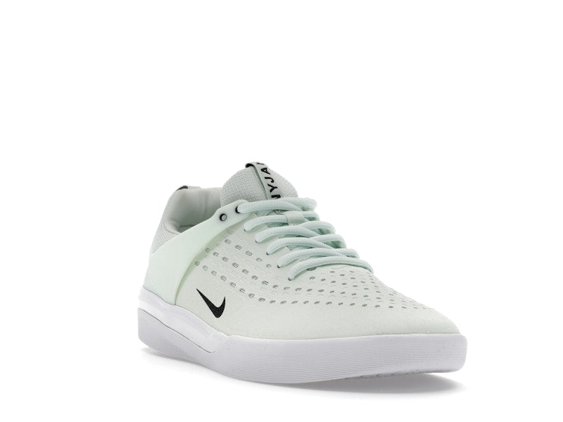 Nike SB Zoom Nyjah 3 Barely Green