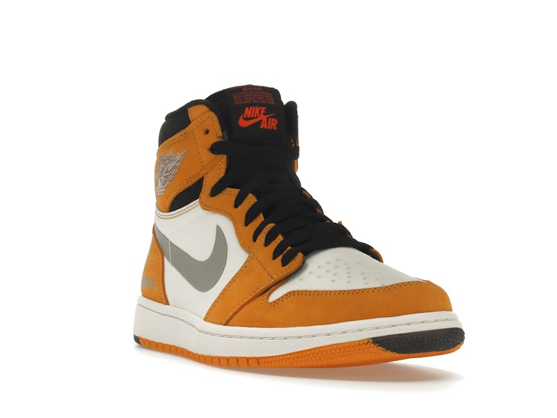 Jordan 1 Retro High Element Gore-Tex Light Curry