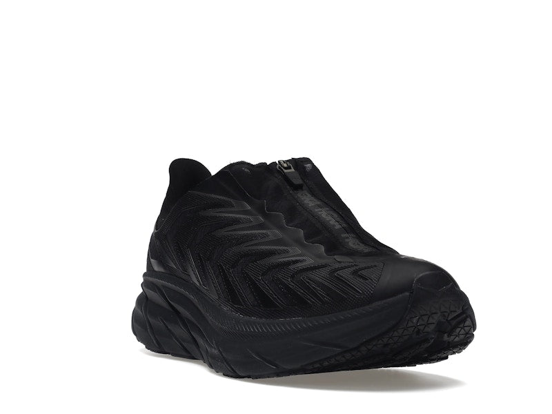 Hoka One One Project Clifton Triple Black