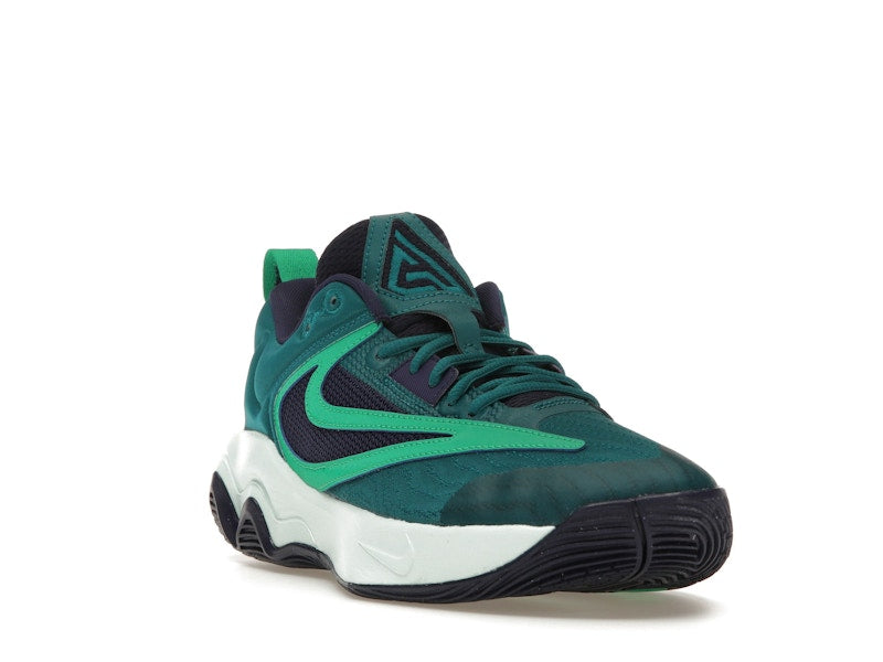 NIke Giannis Immortality 3 Geode Teal Purple