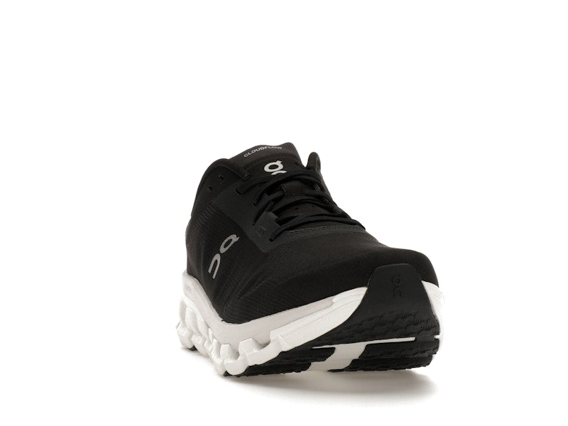 On Running Cloudflow 4 Black White