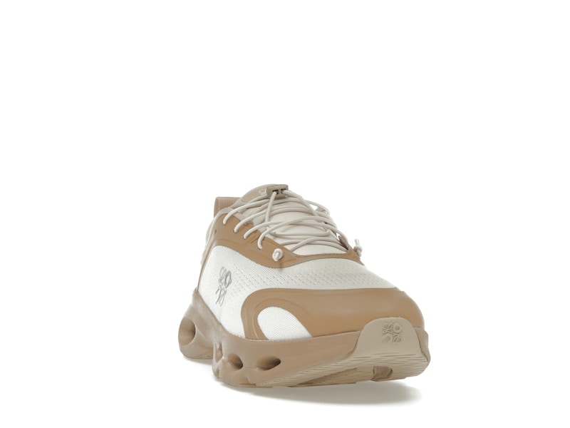 On Running Cloudsolo LOEWE Dark Sand Cream (Women's)
