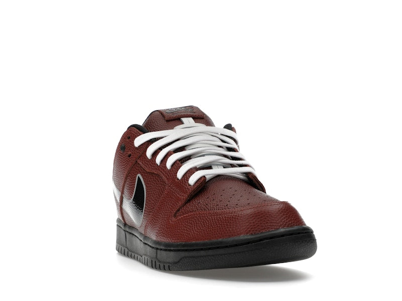 Nike SB Dunk Low Limosine Skateboards