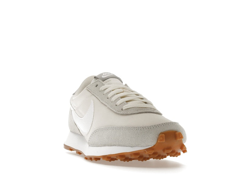 Nike Daybreak Pale Ivory Light Smoke Grey (Women's)