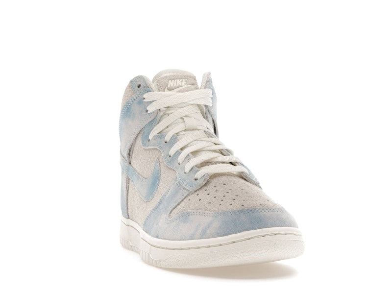 Nike Dunk High SE Clouds Celestine Blue (Women's)