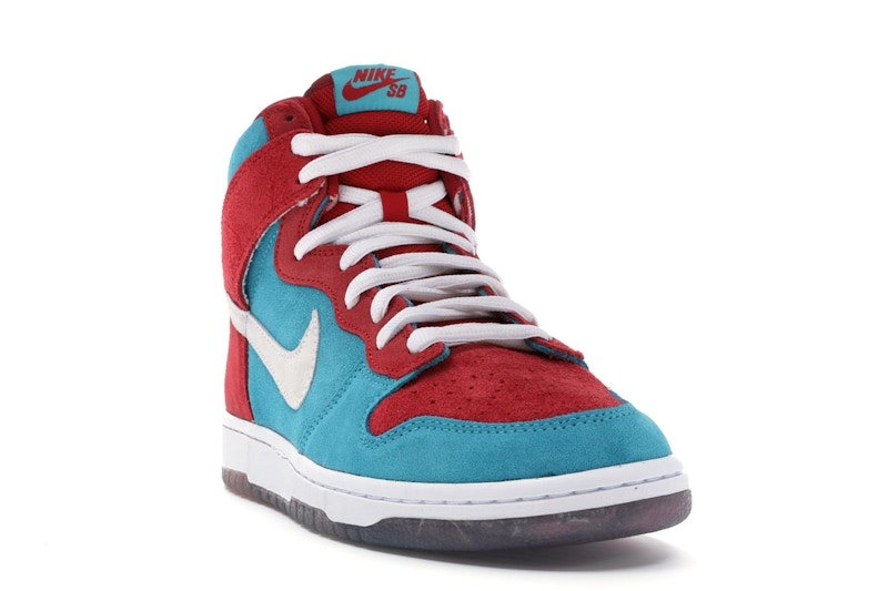 Nike SB Dunk High Bloody Gums