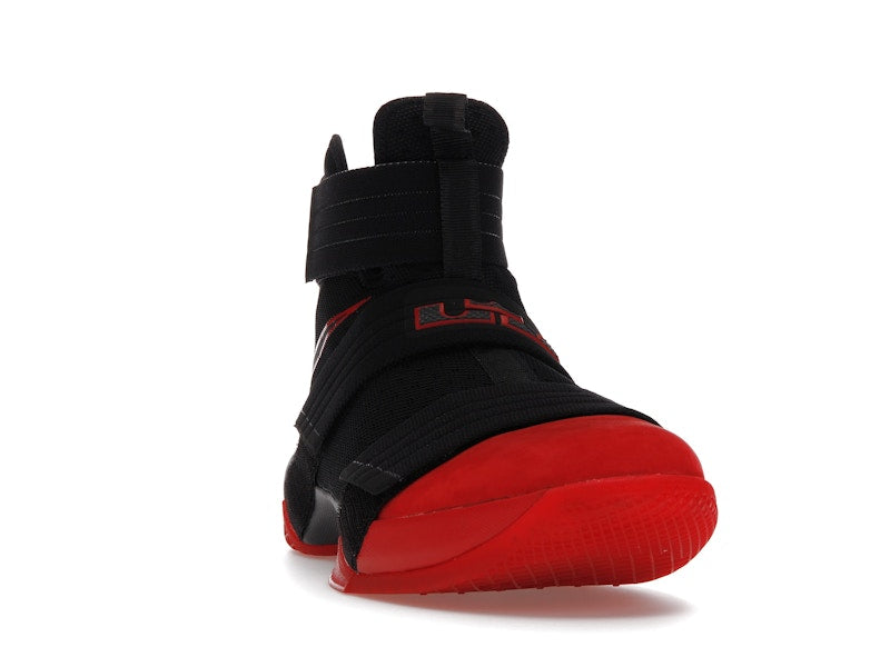 Nike LeBron Zoom Soldier 10 Un-Cleated