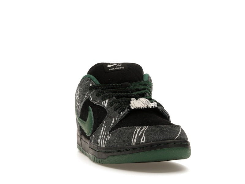 Nike SB Dunk Low There Skateboards