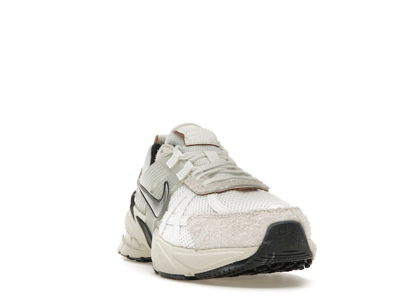 Nike V2K Run Summit White Light Orewood Brown (Women's)