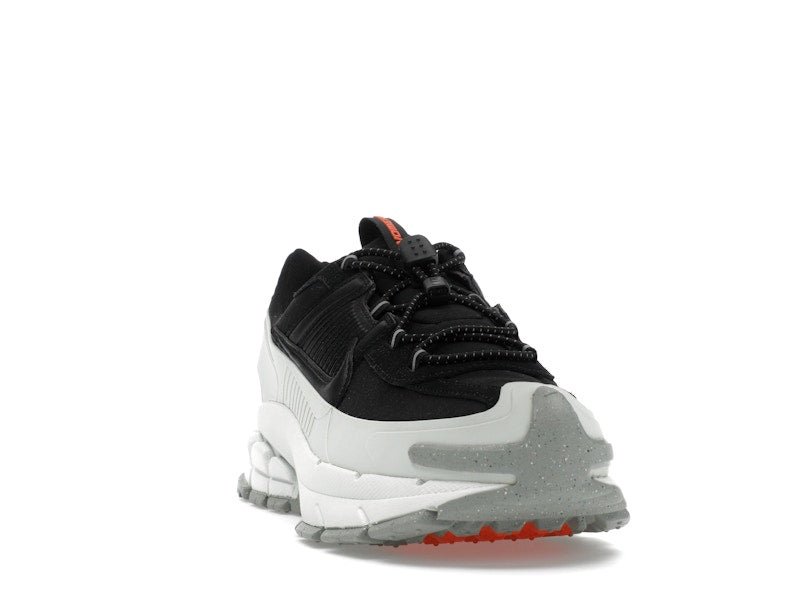 Nike Zoom Vomero 5 Roam Black Light Silver