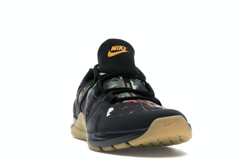 Nike Tech Trainer Antonio Brown