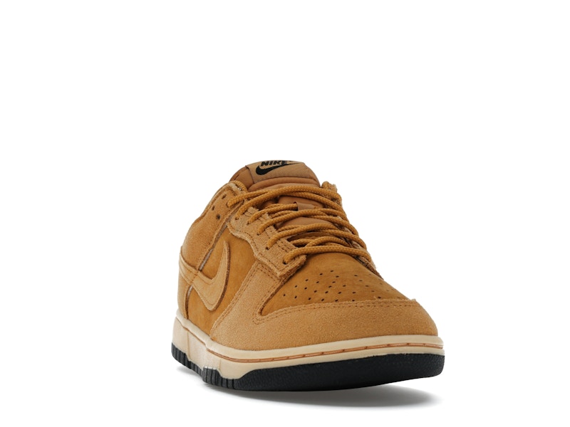 Nike Dunk Low Wheat