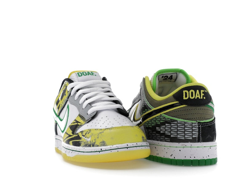 Nike Dunk Low What the Duck Away University of Oregon PE