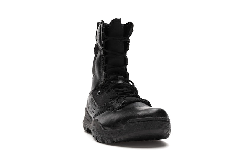 Nike Special Field Boot 8 Inch Black