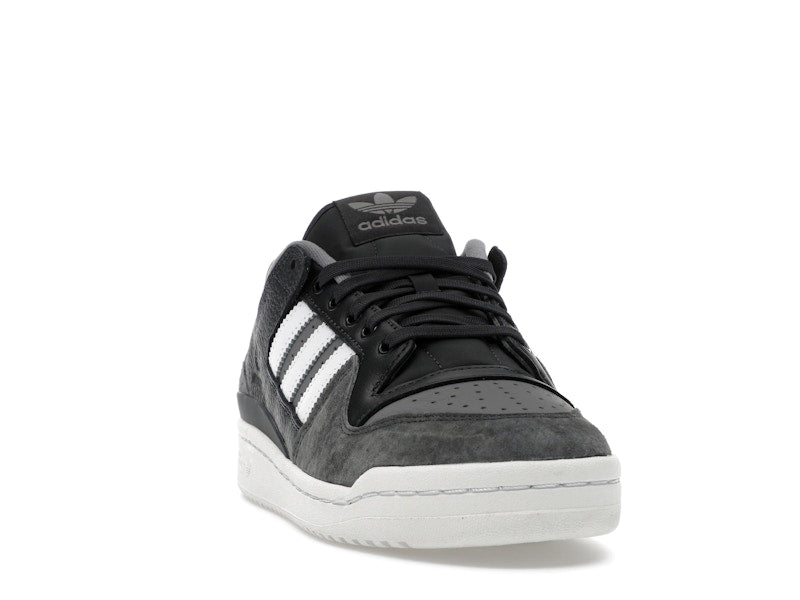 adidas Forum 84 Low ADV Carbon Crystal White Grey Three
