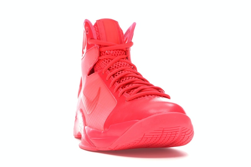 Nike Hyperdunk 08 Triple Solar Red