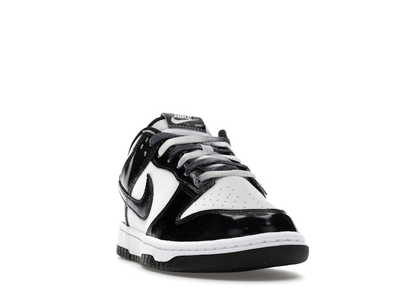 Nike Dunk Low SE Panda
