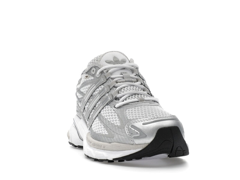 adidas Adistar Cushion Sporty & Rich Grey