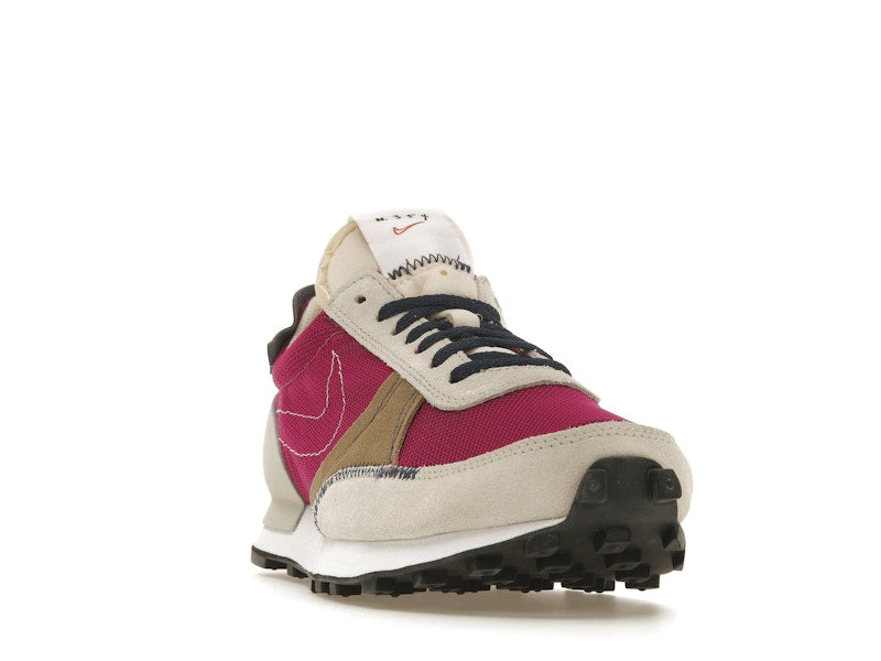 Nike Daybreak Type Cactus Flower
