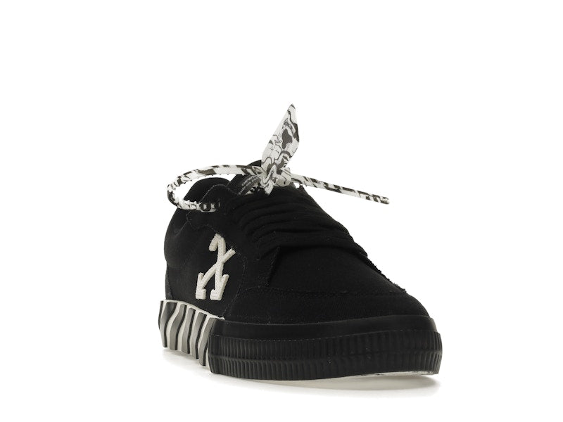 OFF-WHITE Vulc Low Black White Arrow