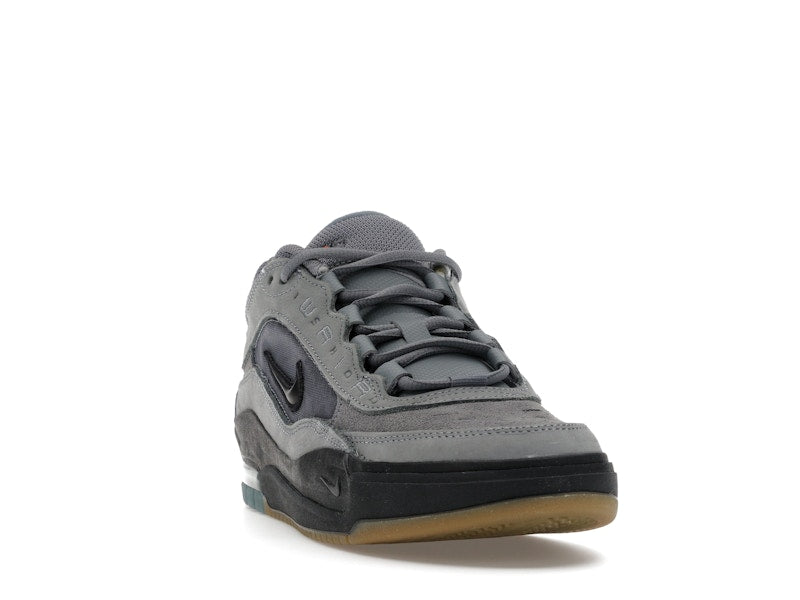 Nike SB Air Max Ishod ISO Cool Grey Black Gum