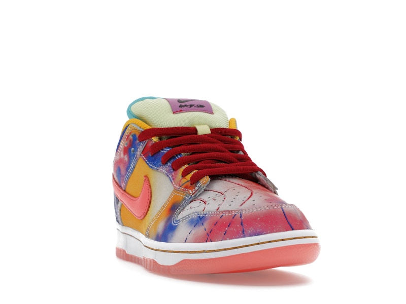 Nike SB Dunk Low Futura Laboratories Sunblush (Friends and Family)
