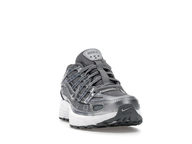 Nike P-6000 Metalic Cool Grey (GS)