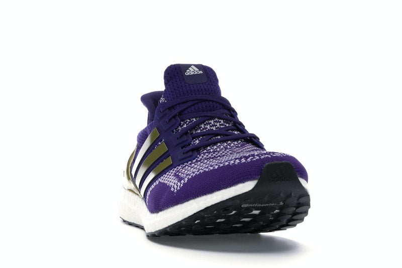 adidas Ultra Boost Washington Huskies