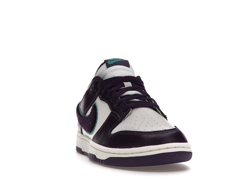 Nike Dunk Low Chenille Swoosh Sail Grand Purple
