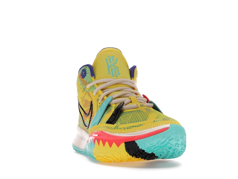 Nike Kyrie 7 1 World 1 People Yellow
