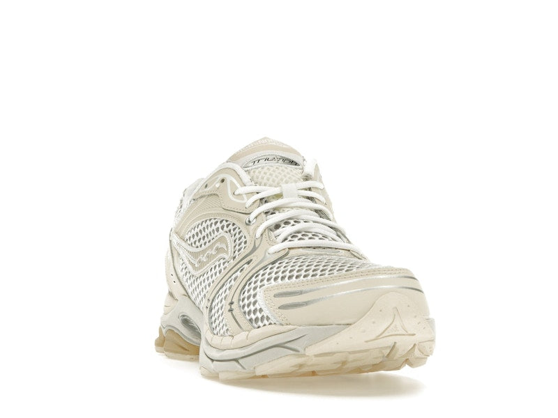 Saucony ProGrid Triumph 4 Highsnobiety Cream