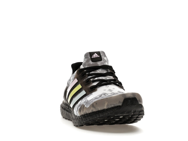 adidas Ultra Boost Sky Tint Black