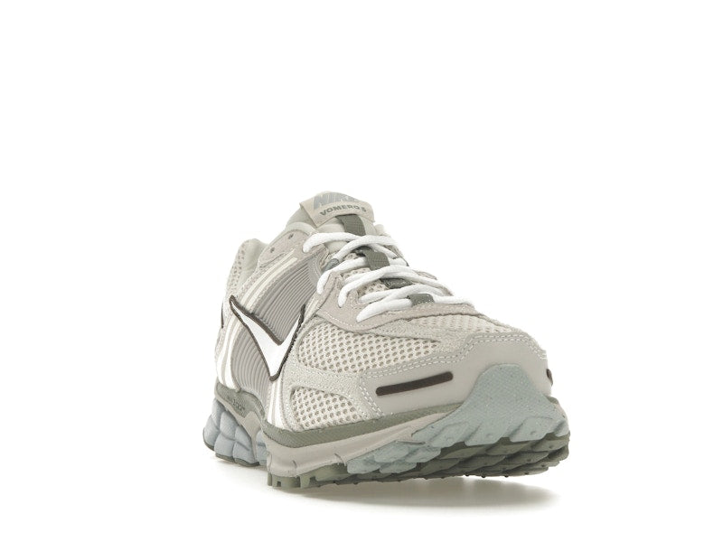 Nike Zoom Vomero 5 SE Light Orewood Brown