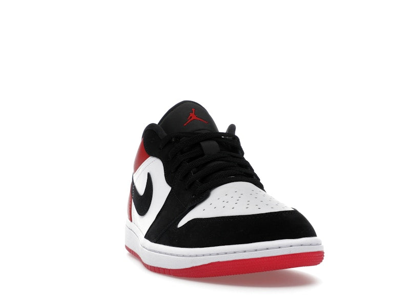 Jordan 1 Low SE Black Toe (2025)