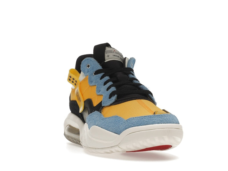 Jordan MA2 University Gold