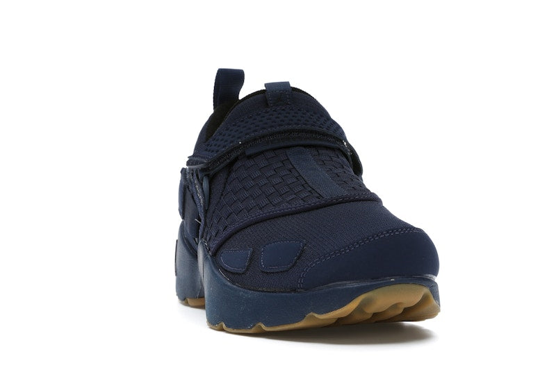 Jordan Trunner LX Navy Gum