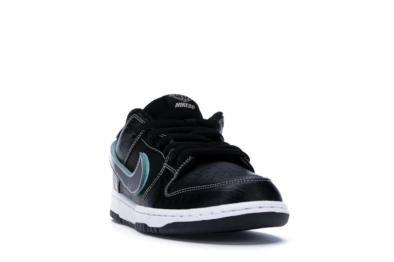 Nike SB Dunk Low Diamond Supply Co. Black Diamond